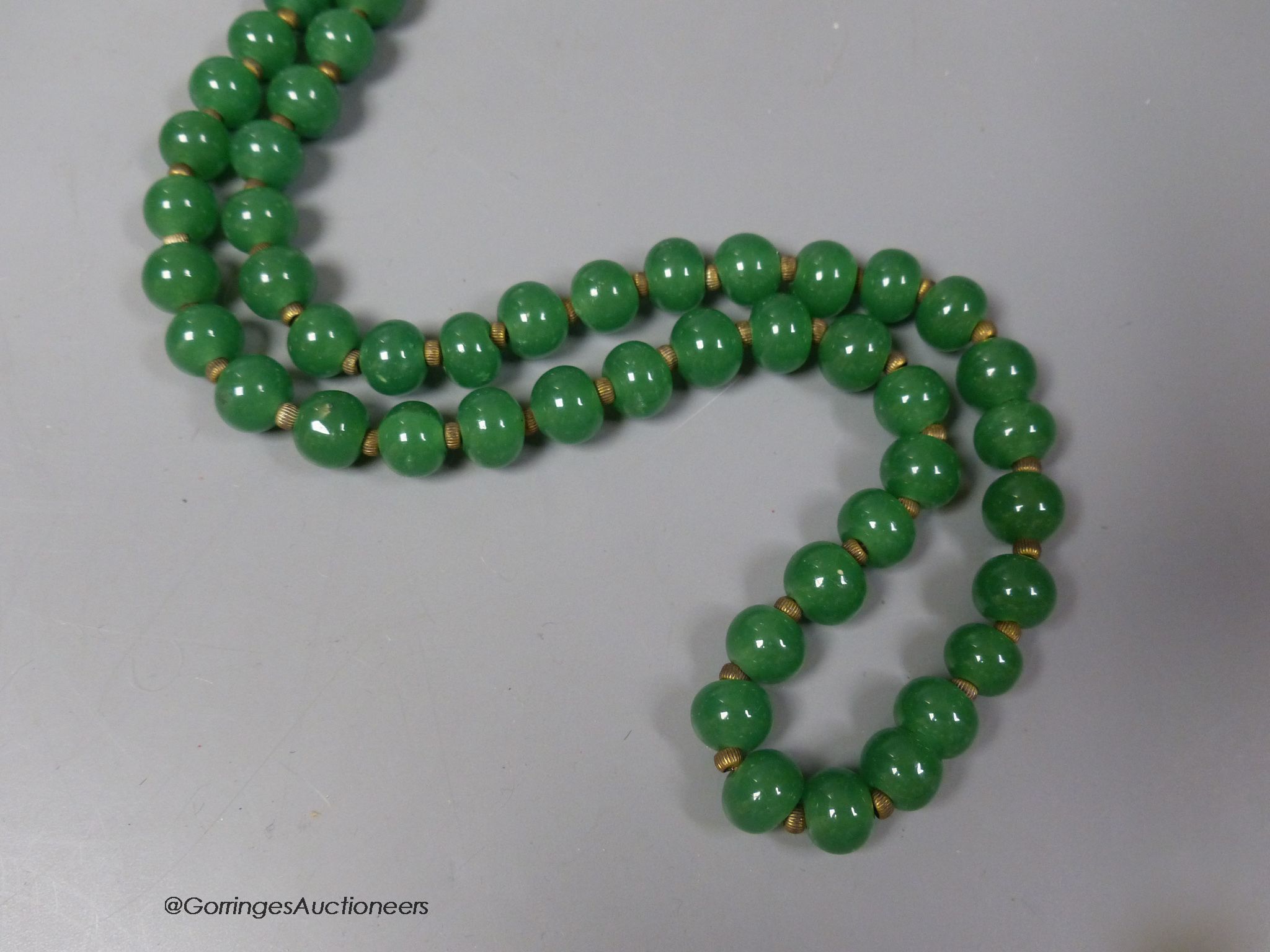 A single strand simulated jade bead necklace, 114cm.